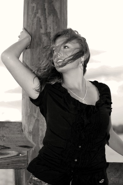Female model photo shoot of Rhiannon Skye  by Gary Altman Photography