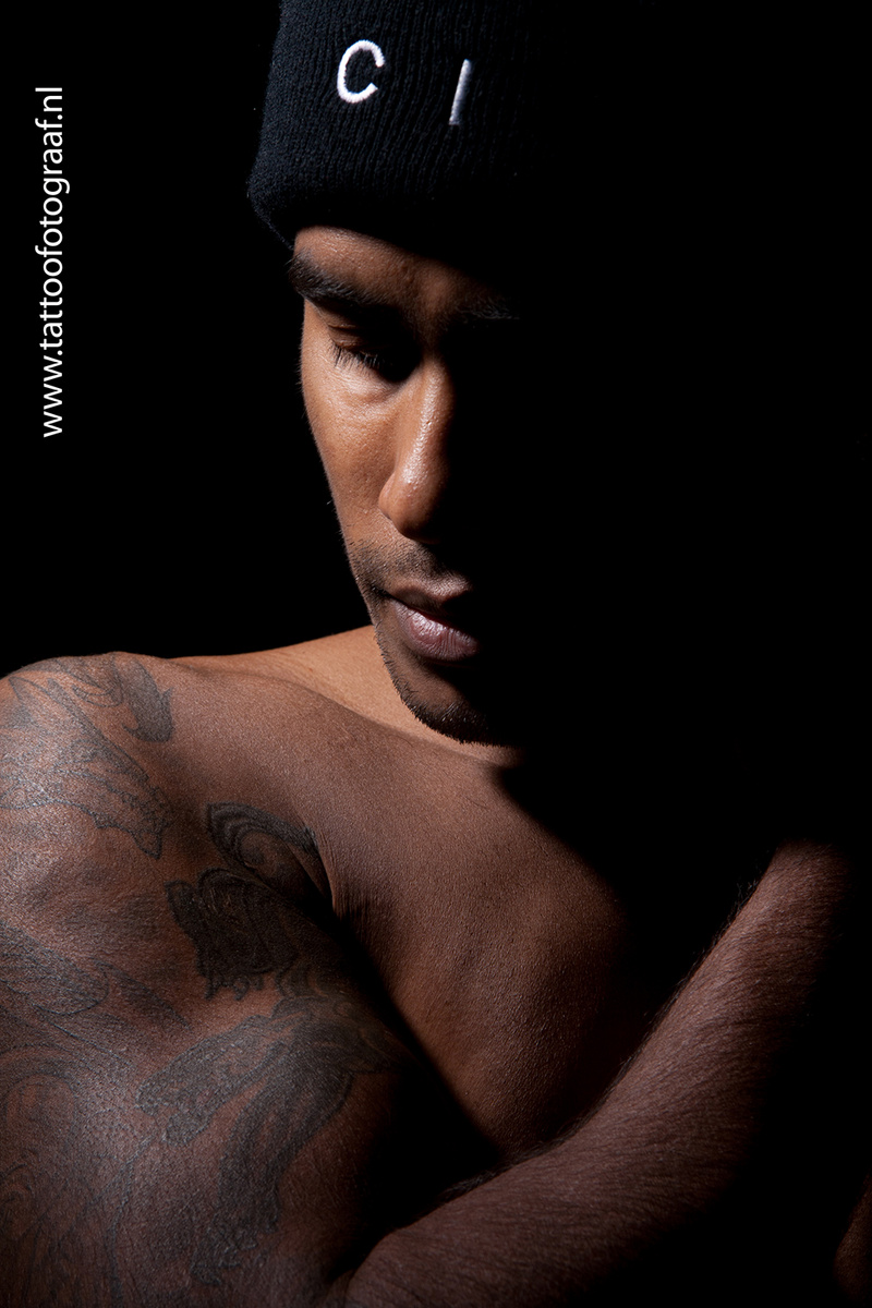 Male model photo shoot of Tattoofotograaf in Den Helder