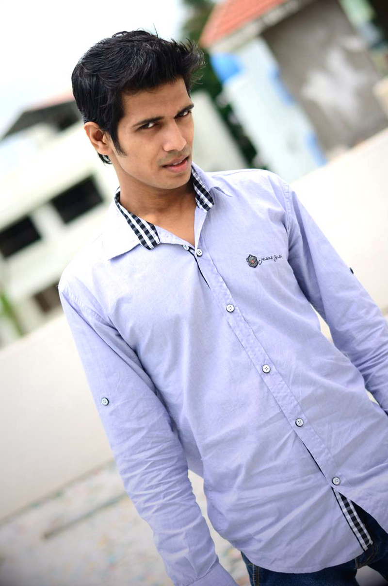 Male model photo shoot of omkar_j