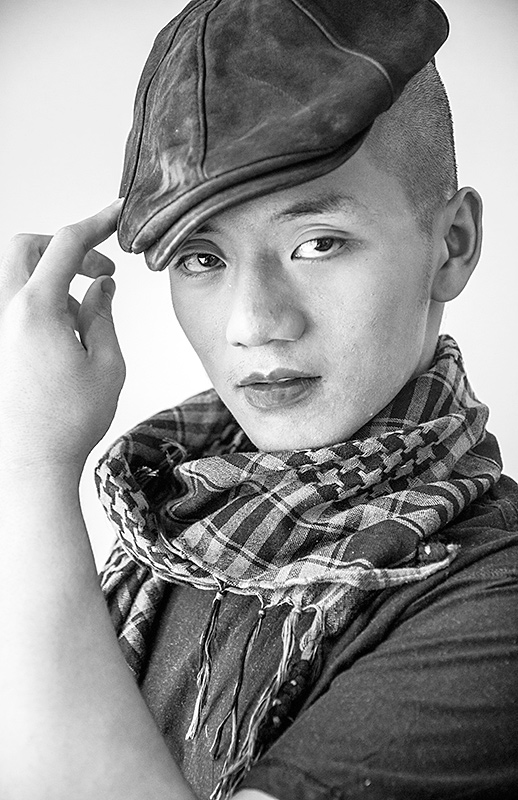 Male model photo shoot of Khoa Truong