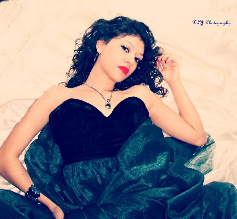 Female model photo shoot of Bianca Garcia L
