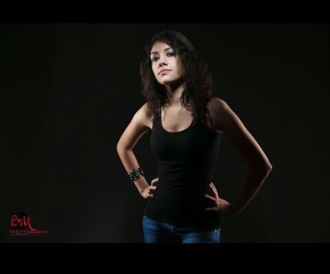 Female model photo shoot of Bianca Garcia L