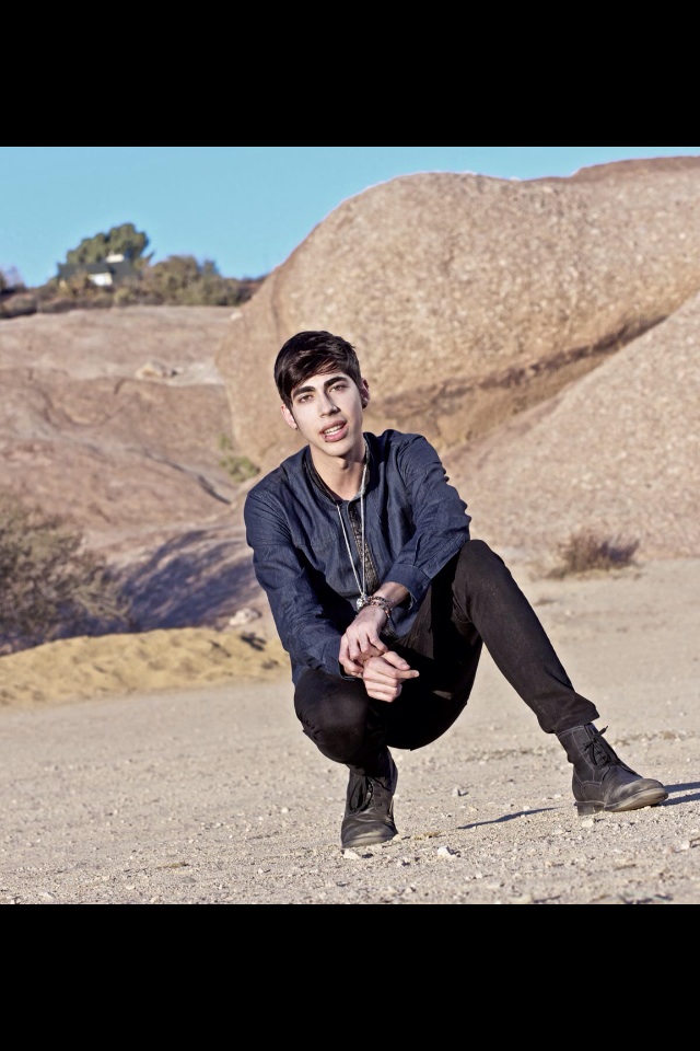 Male model photo shoot of Cory Gomez in Vasquez rocks