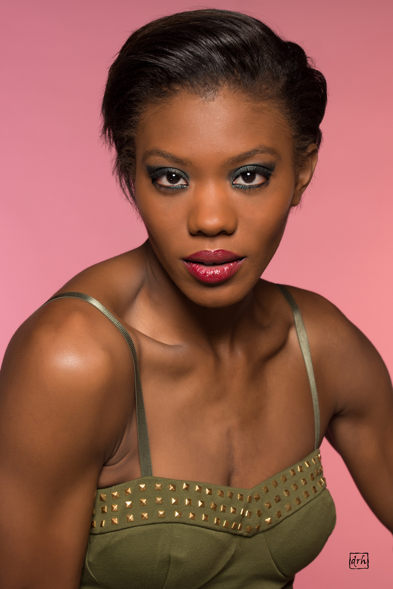 Female model photo shoot of Shaquada Banks