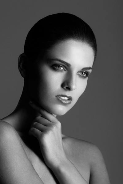 Female model photo shoot of PetraSZ