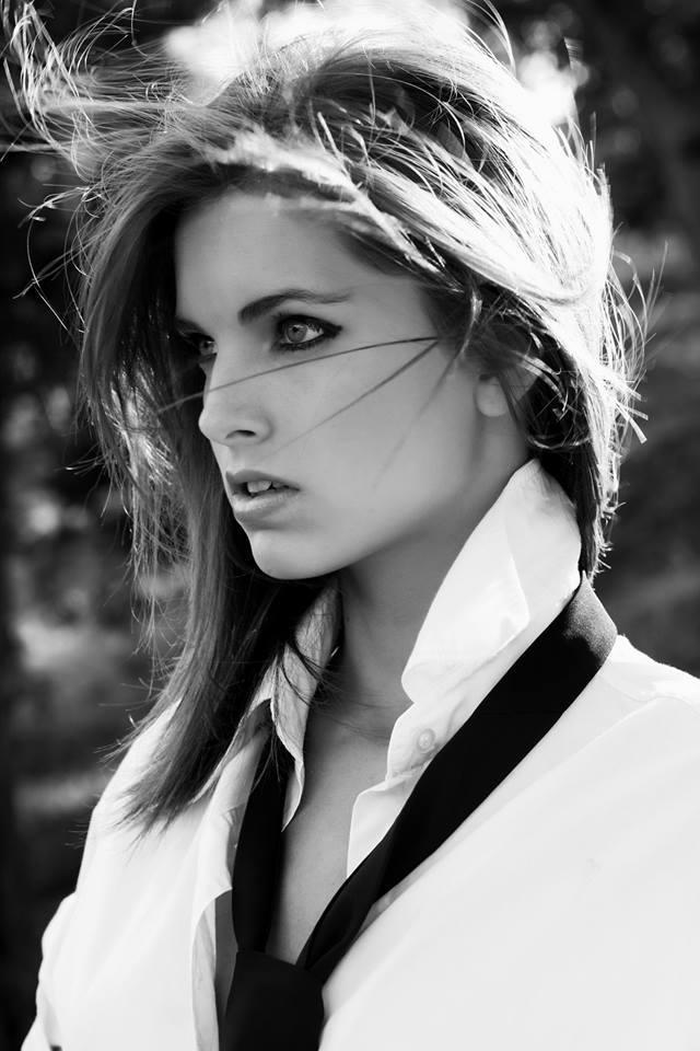 Female model photo shoot of PetraSZ