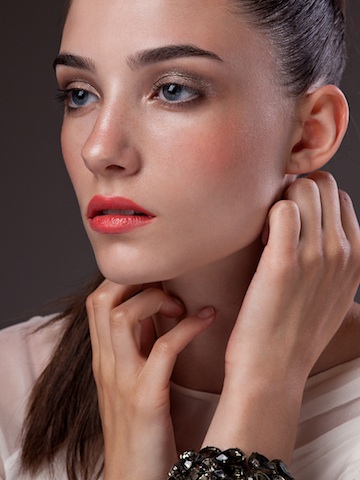 Female model photo shoot of Aimie Vredevoogd