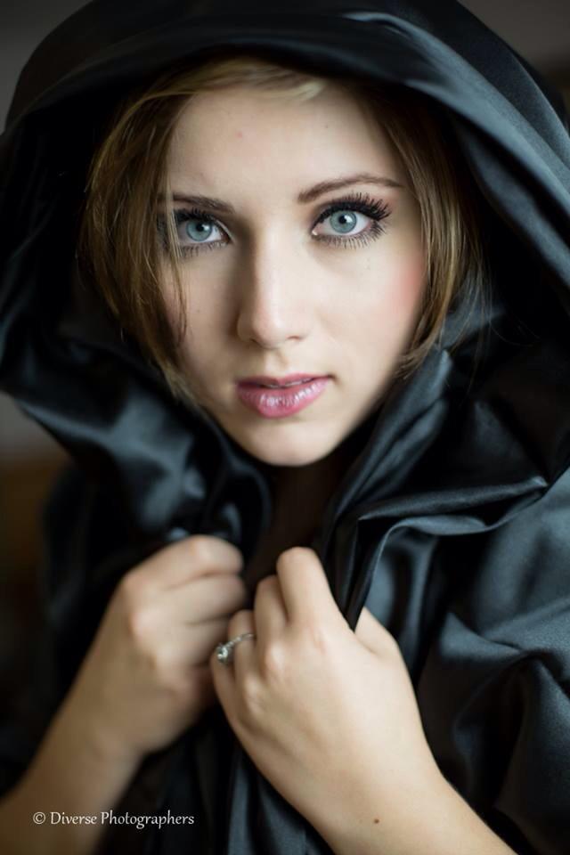 Female model photo shoot of Lorin Lindsay in North Carolina