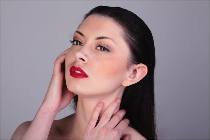 Female model photo shoot of Nicole Wallace Makeup