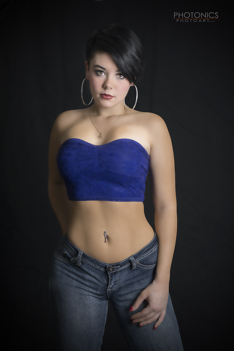 Female model photo shoot of QUEEN B by PHOTONICS Photography in Hamilton ONTARIO