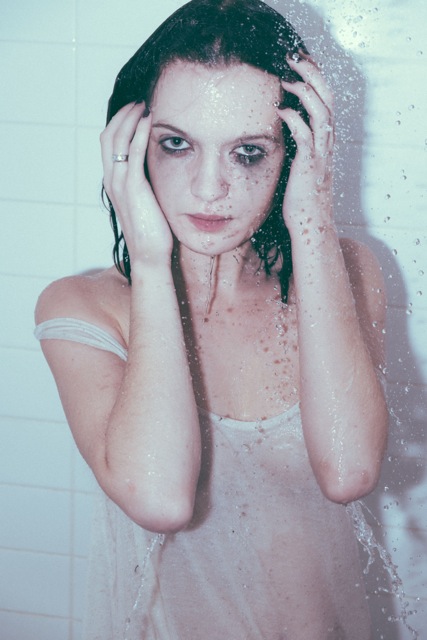 Female model photo shoot of Lisa Praznak by Leon Dalton Photography