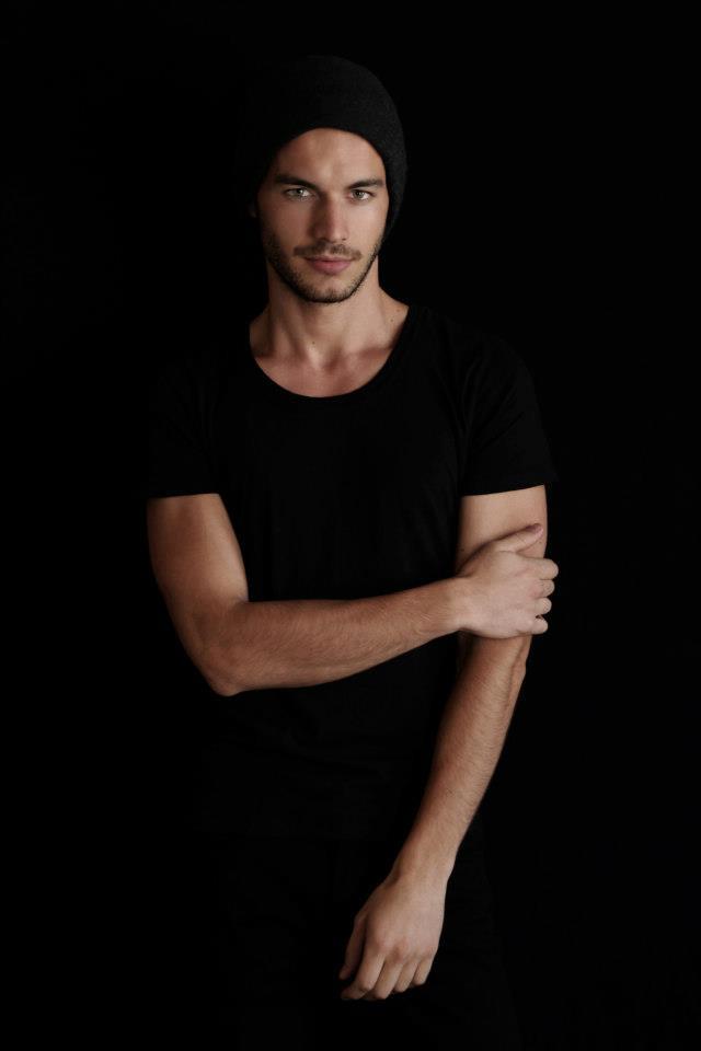 Male model photo shoot of Pedro Serdoura