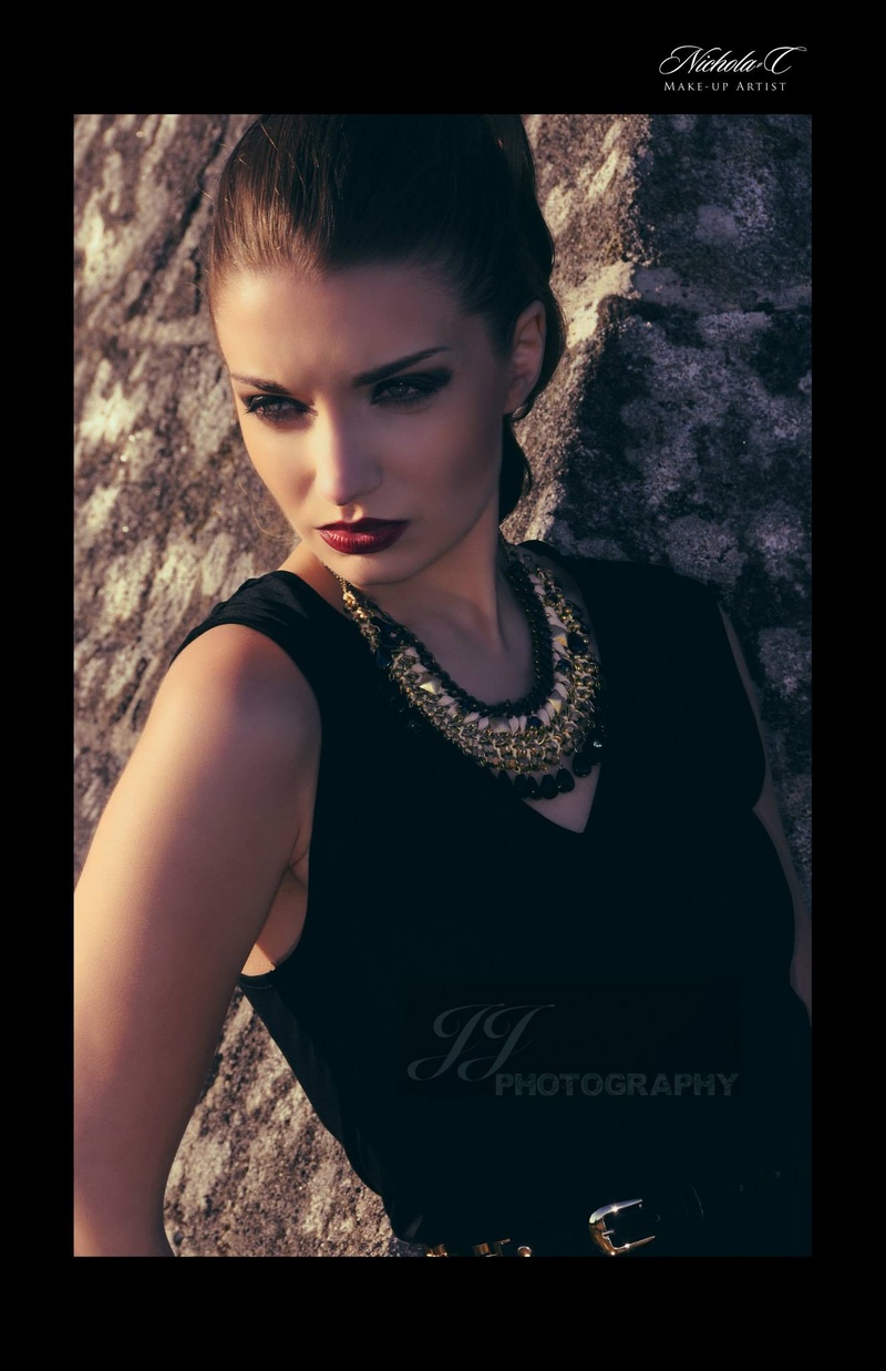 Female model photo shoot of Christine Mangan
