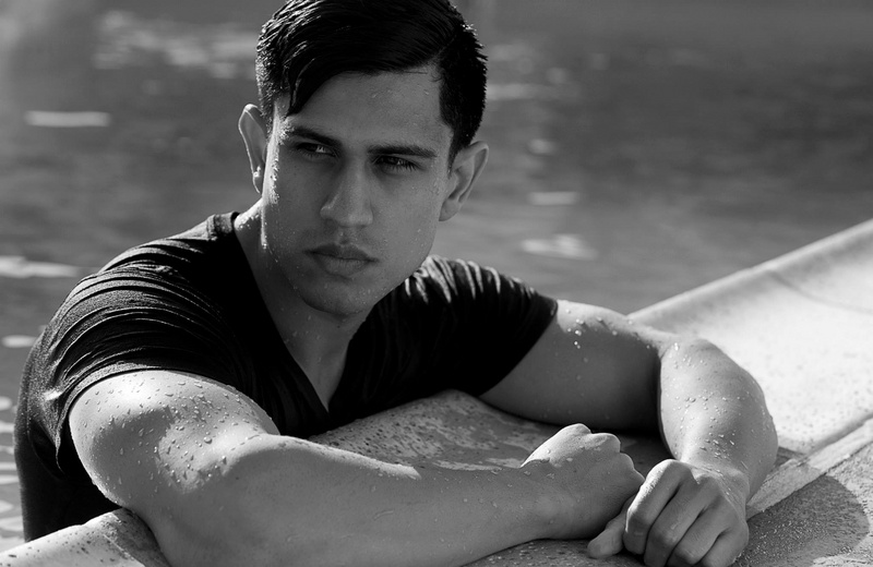 Male model photo shoot of Rafael Zurita