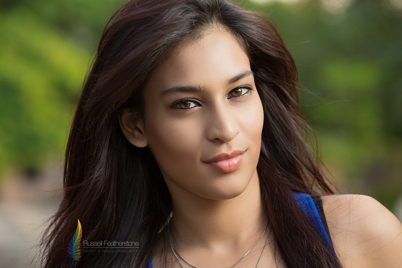 Female model photo shoot of Sash02