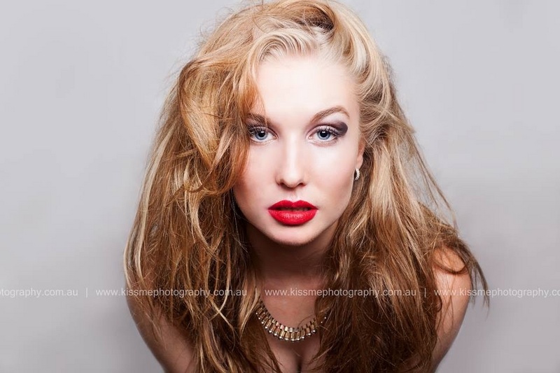 Female model photo shoot of Skye Neil in Cashmere