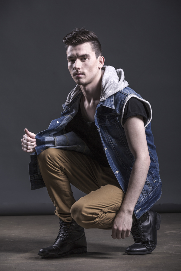 Male model photo shoot of CoryRichardson by james henry photography