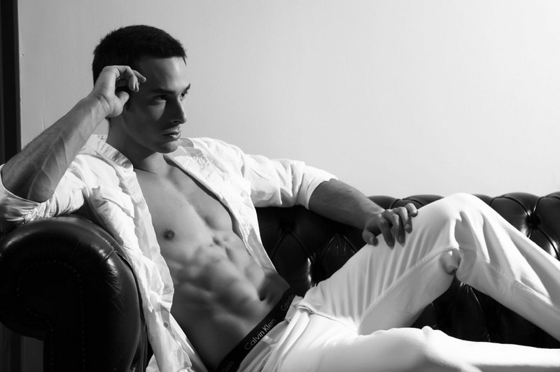 Male model photo shoot of Jesus Alvarez