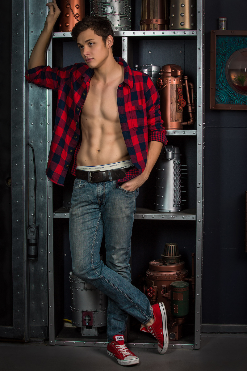 Male model photo shoot of Reighrome Photography and Keenan Stott in Los Angeles, California
