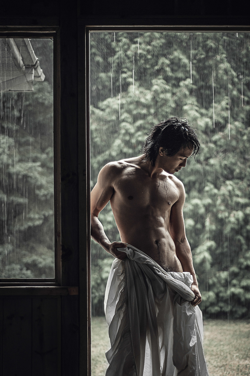 Male model photo shoot of Von Wong