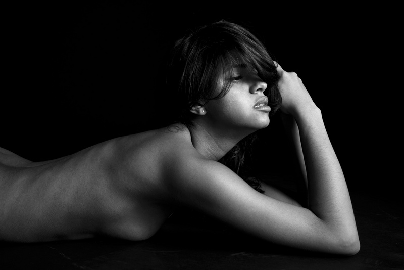 Female model photo shoot of L U N A by Nicole Freitag