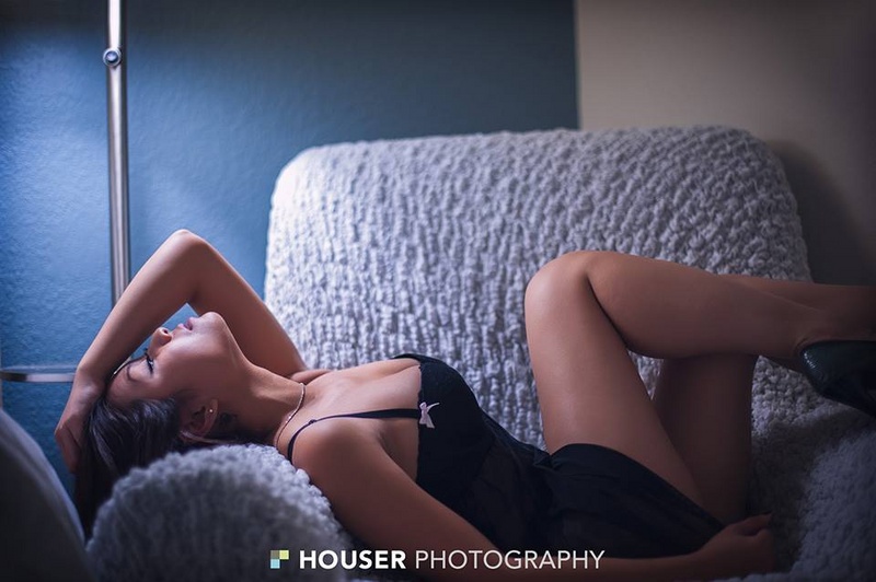 Female model photo shoot of Jessica Hien