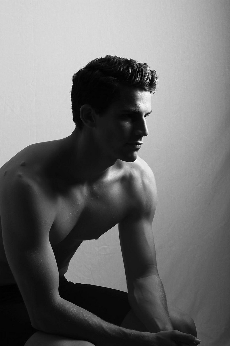 Male model photo shoot of Daniel James Whitman