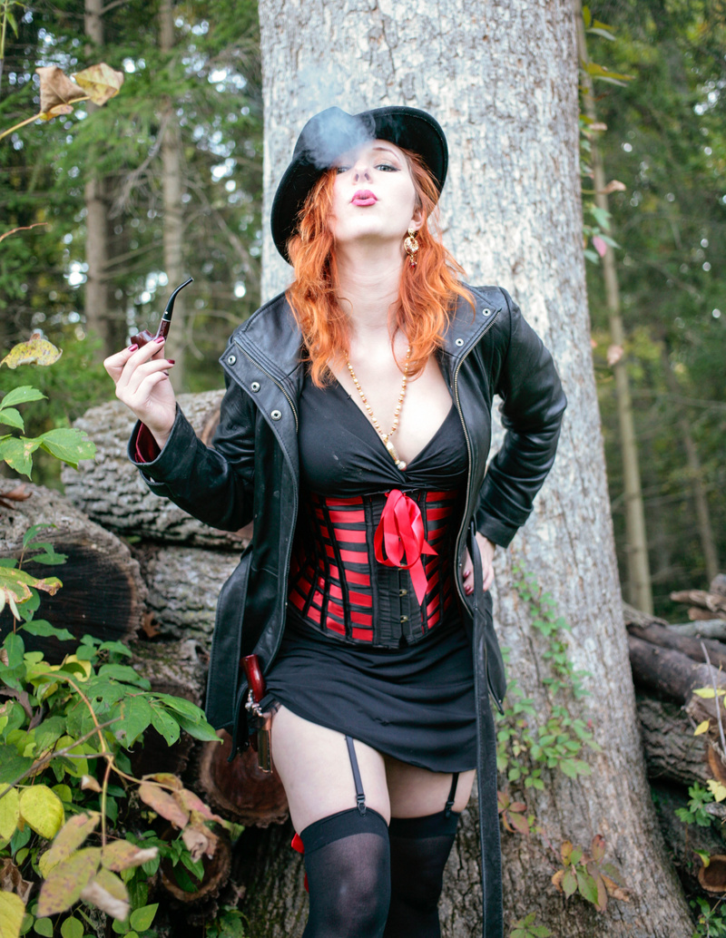Female model photo shoot of Lilith Vamteary