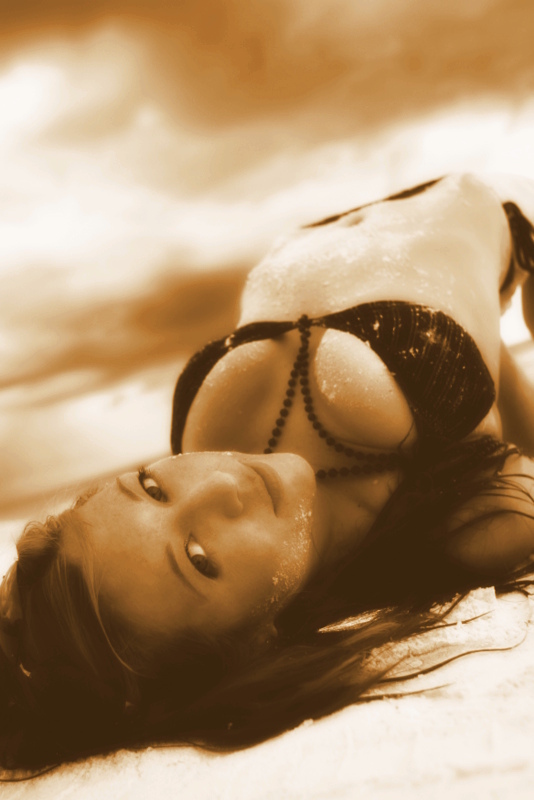 Female model photo shoot of Heather Selly in Reddington Beach
