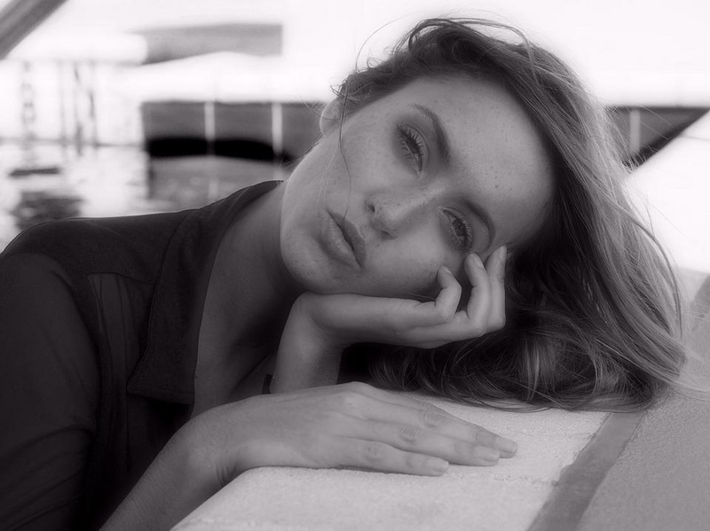 Female model photo shoot of Chelsea LeAnne Palmer