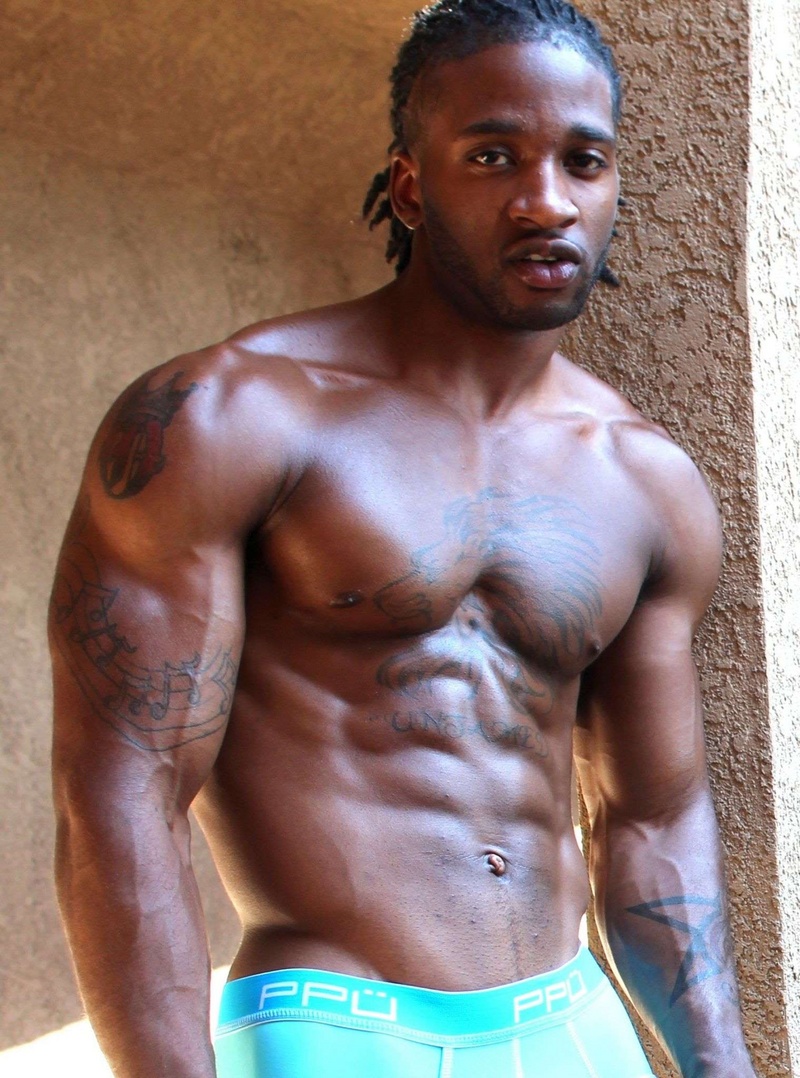 Male model photo shoot of octavain jackson in North Hollywood