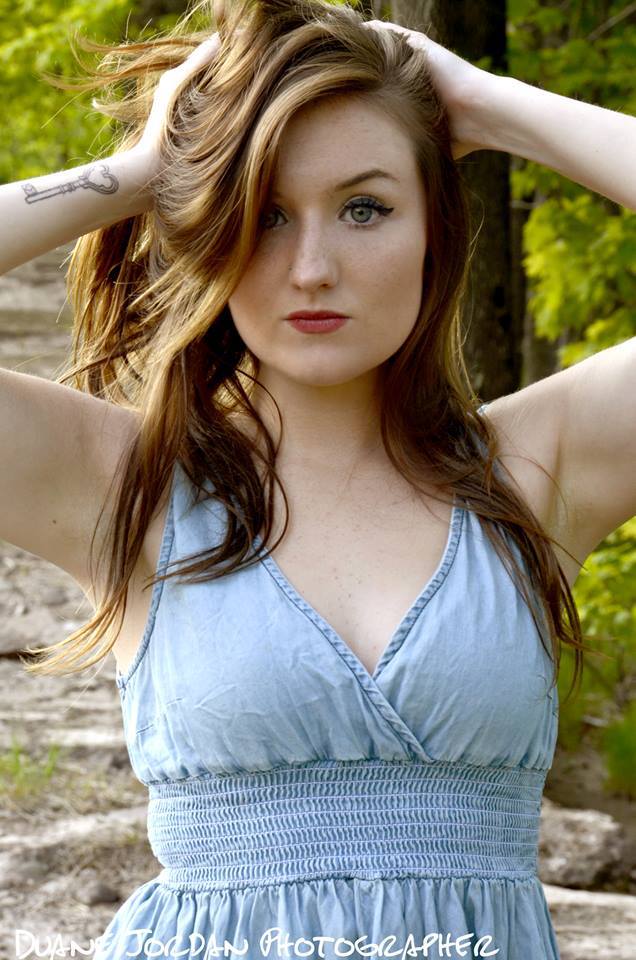 Female model photo shoot of Shannon Mahony