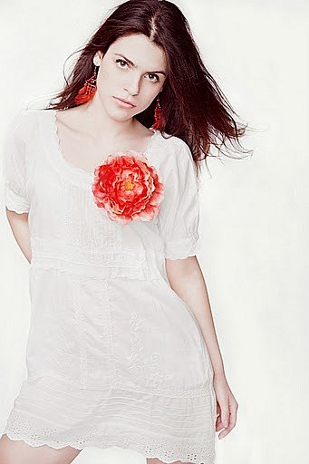 Female model photo shoot of Olyaa