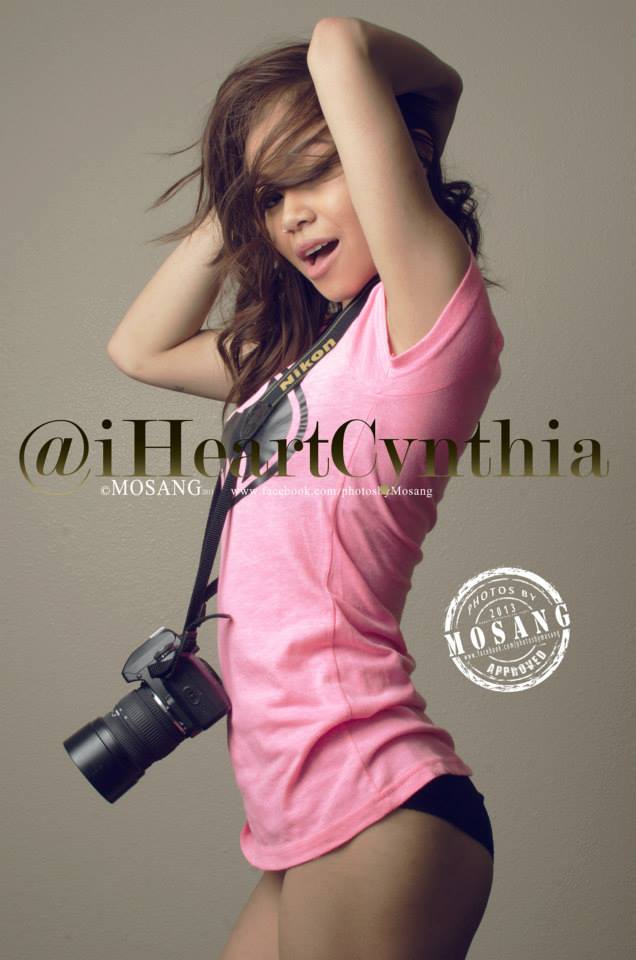 Female model photo shoot of iHeartCynthia