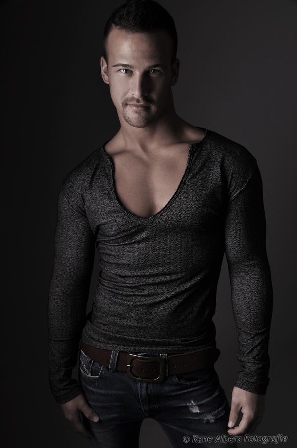 Male model photo shoot of Dennis van Gorkum