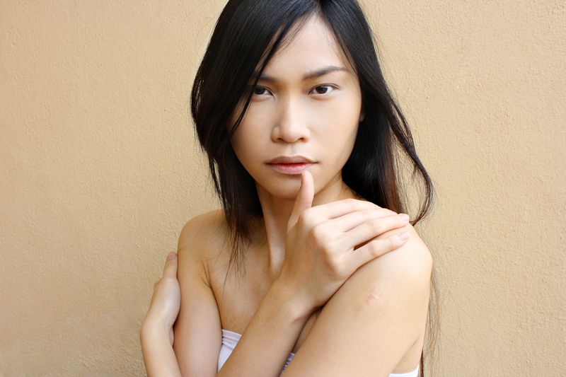 Female model photo shoot of Noelle Yuen