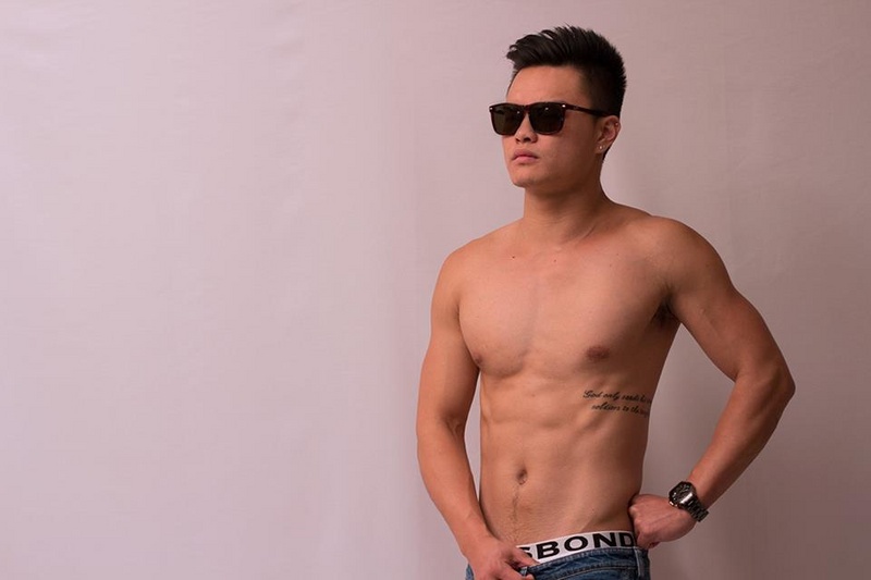 Male model photo shoot of Le Vuong