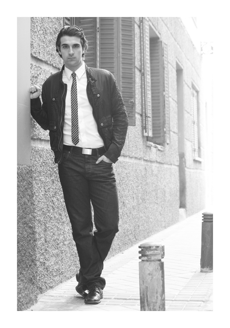 Male model photo shoot of Ismael Zamora in Madrid