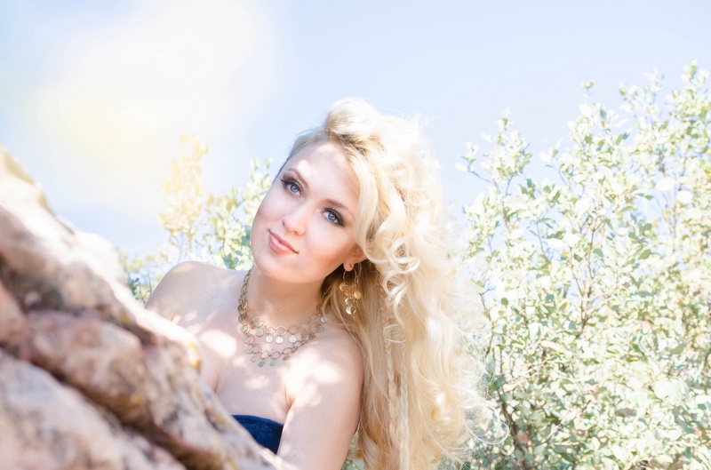 Female model photo shoot of Victoria Vasileva