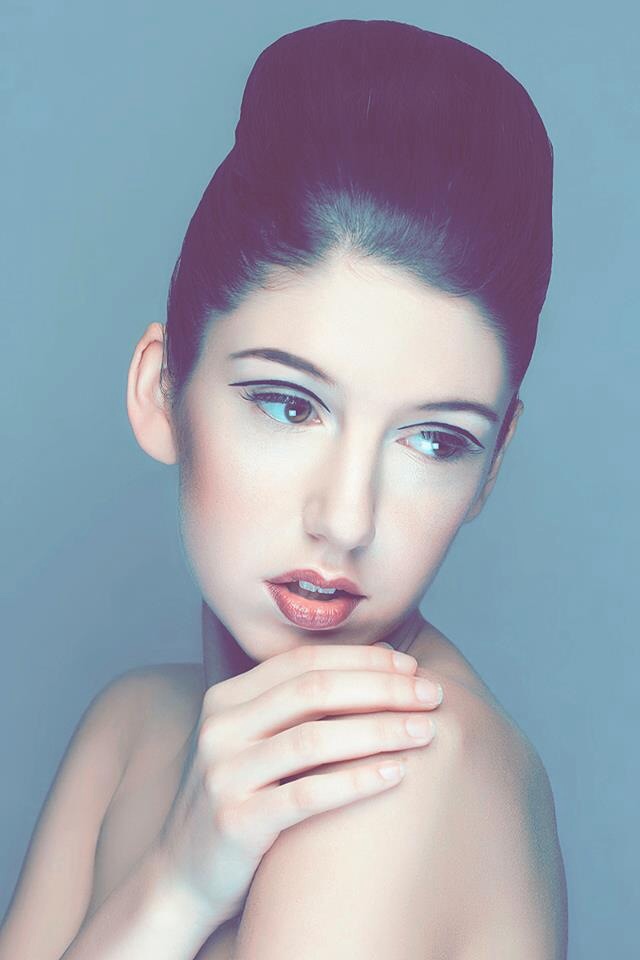 Female model photo shoot of Denikka Danyell