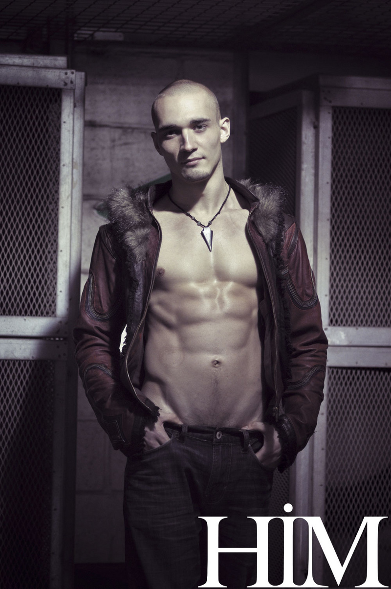 Male model photo shoot of Austin Norris