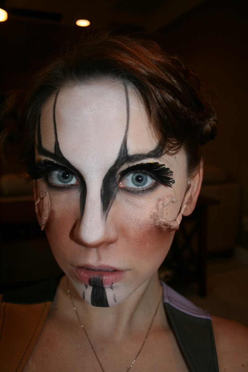 Female model photo shoot of Mbeth Makeup