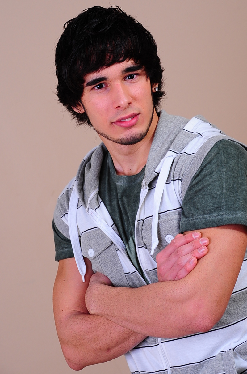 Male model photo shoot of adrian01