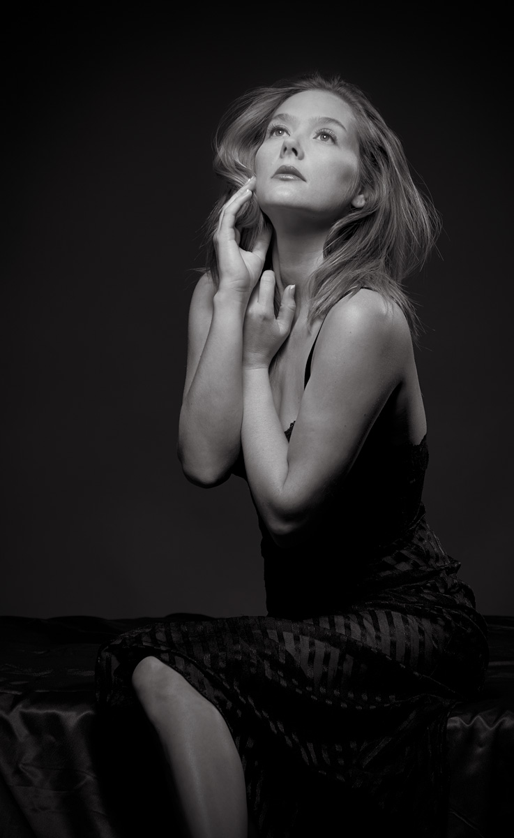 Female model photo shoot of star nine by Bob Freund