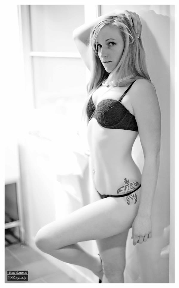 Female model photo shoot of JennAnnSmith by Scott G Photography