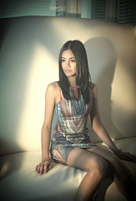Female model photo shoot of Alisa Wong