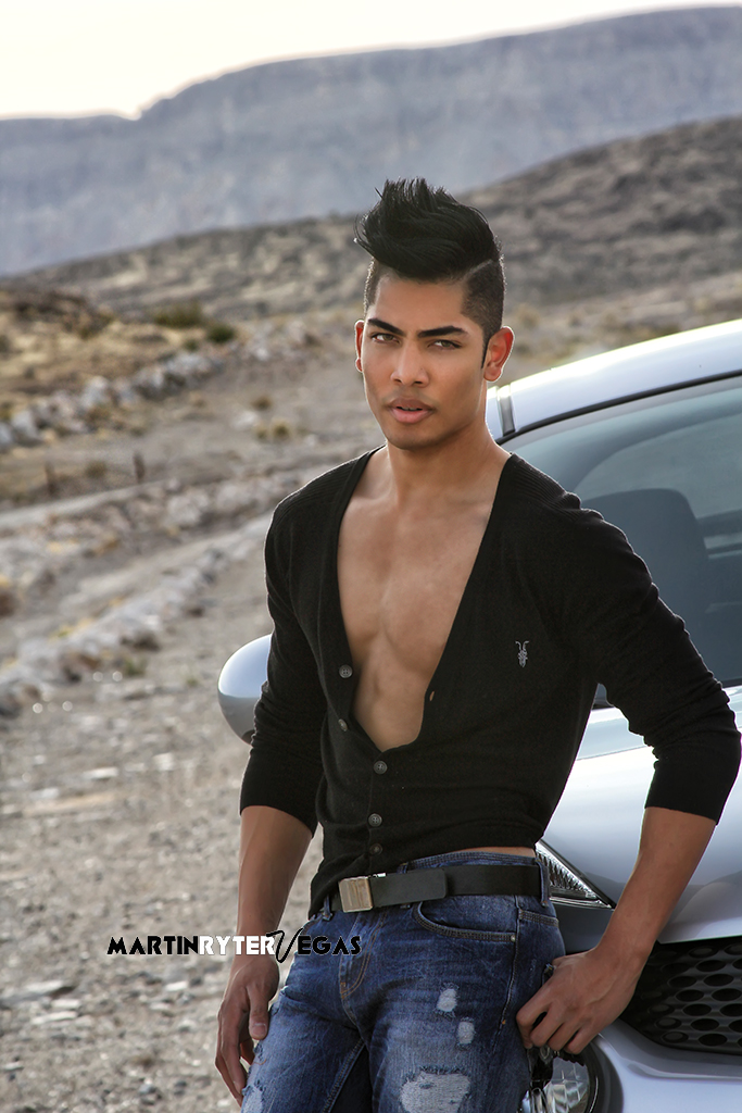 Male model photo shoot of FAVIO