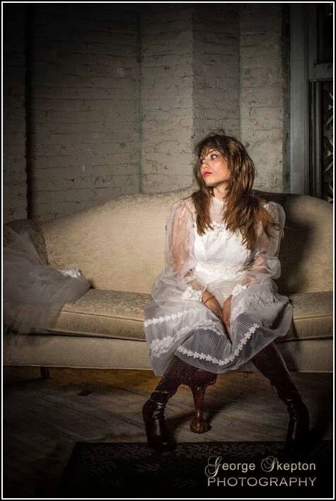 Female model photo shoot of Erica Juxtapose 