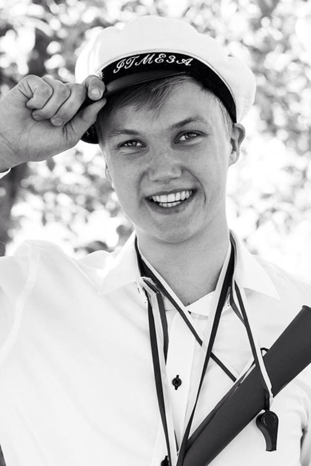 Male model photo shoot of Pontus Johansson in Sweden