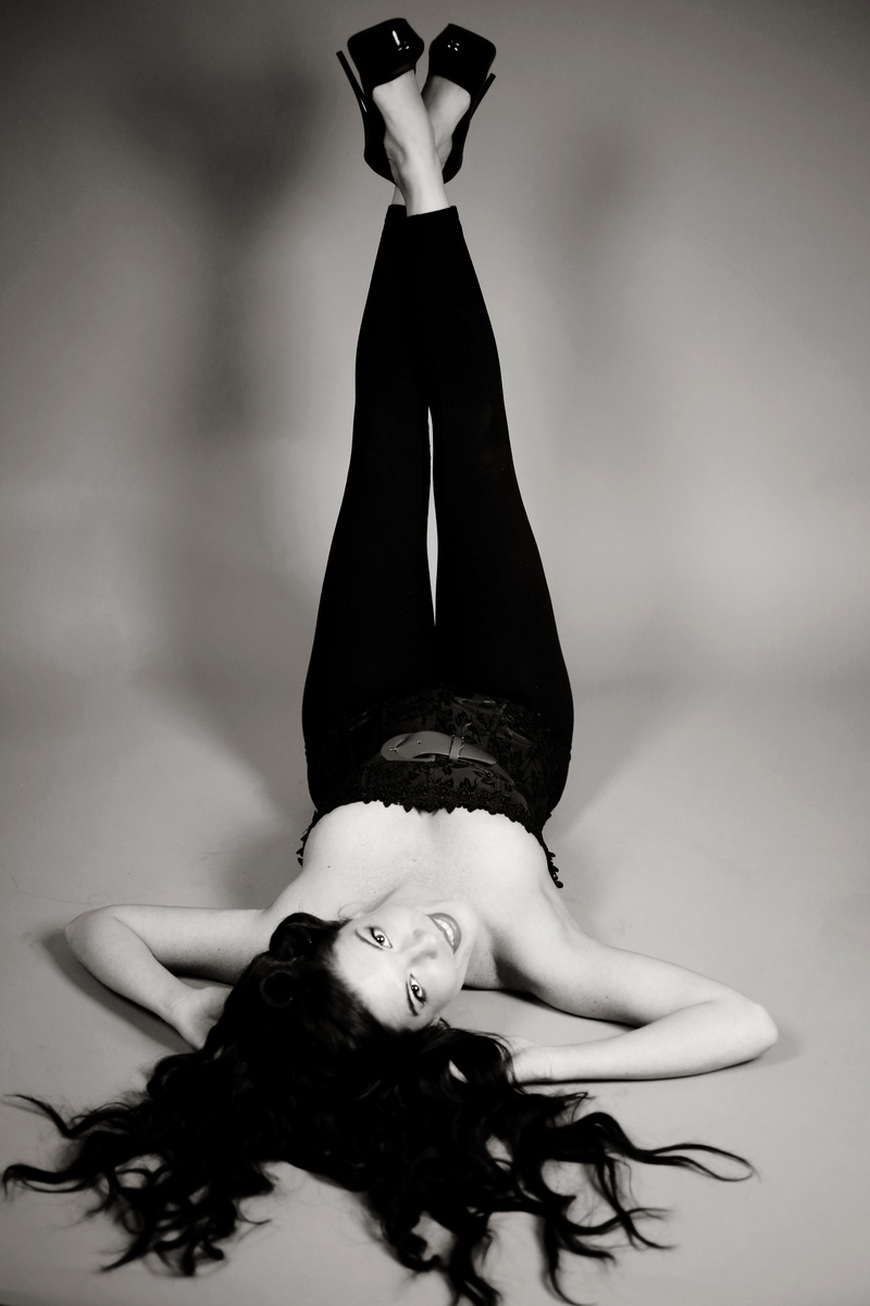 Female model photo shoot of Heather Negron